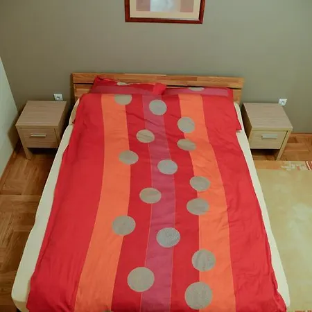Modern Apartmán